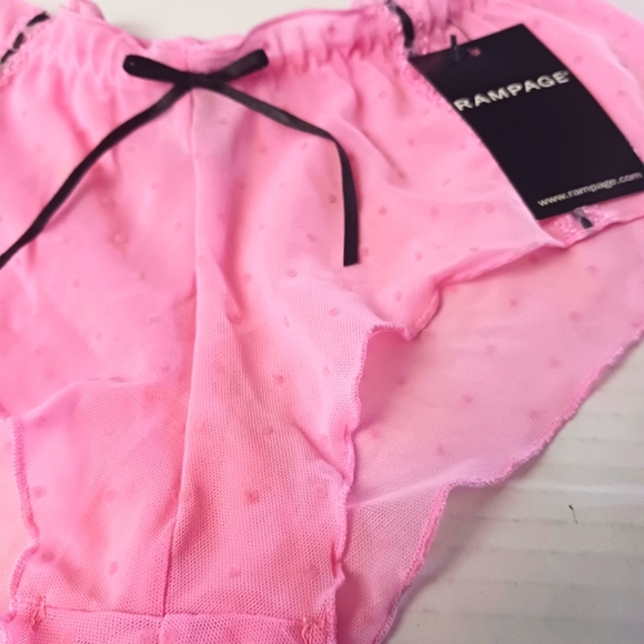 Rampage - Picture 5 of 5